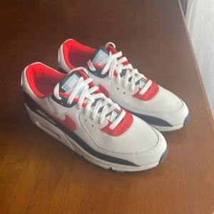 Nike Air Max 90